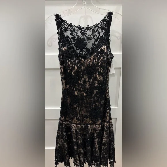 Sue Wong | Dresses | Sue Wong Nocturne Black Lace Crochet Cocktail Dress  Size 4 | Poshmark